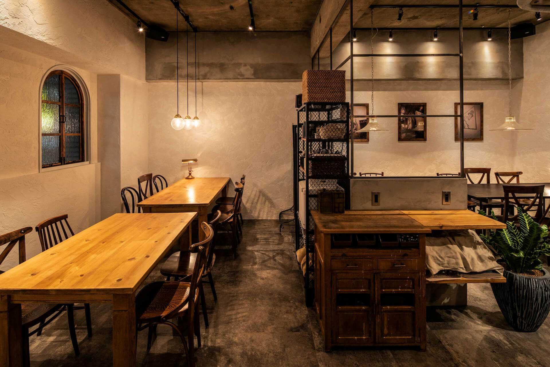 改善前の飲食店写真